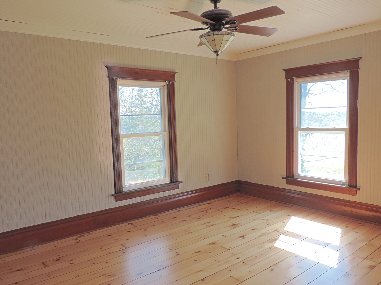 22768 McQueen Road Malta, IL 60150 - Photo 11 of 32