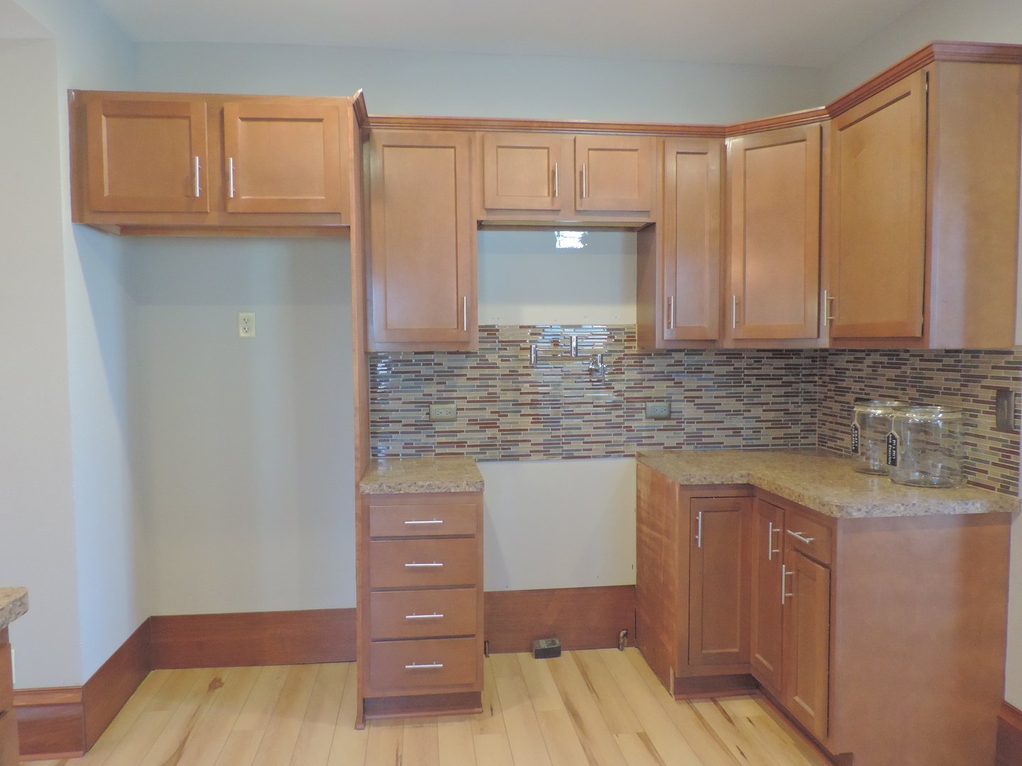22768 McQueen Road Malta, IL 60150 - Photo 9 of 32