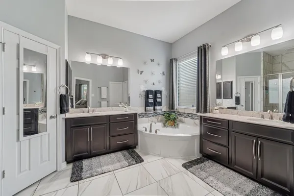 $590,000 | 3511 Winding Point Lane, Katy, TX 77494