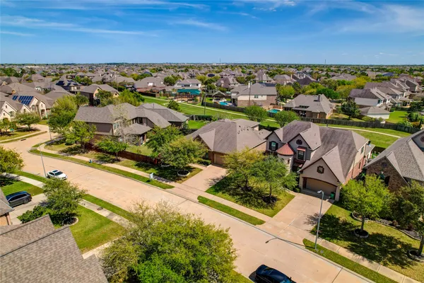 $590,000 | 3511 Winding Point Lane, Katy, TX 77494