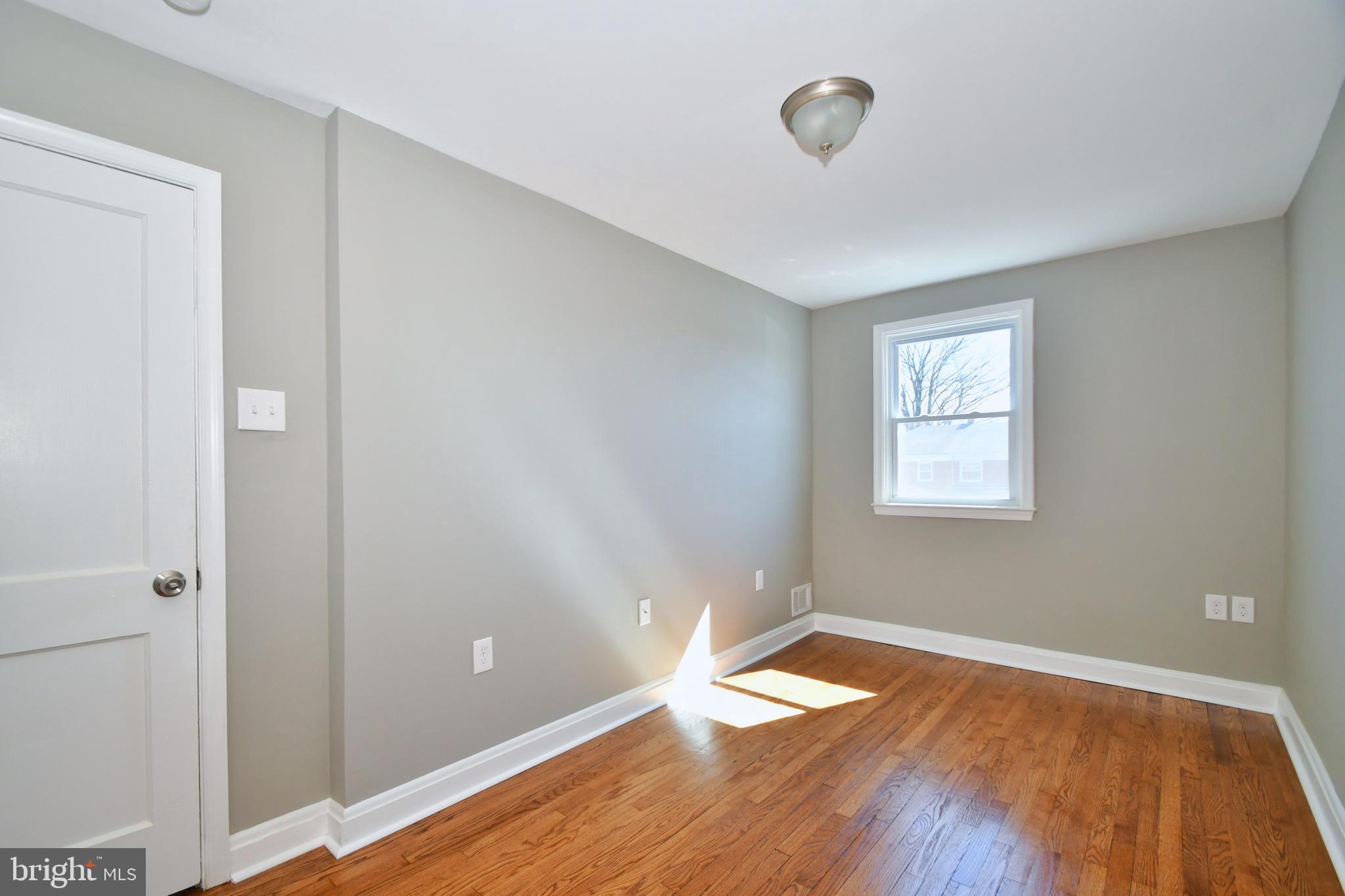 2163 Graythorn Road Baltimore, MD 21220 - Photo 25 of 36