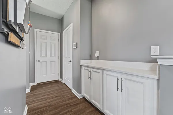 $735,500 | 4010 Spylaw Road, Bargersville, IN 46106