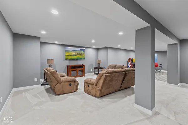 $735,500 | 4010 Spylaw Road, Bargersville, IN 46106