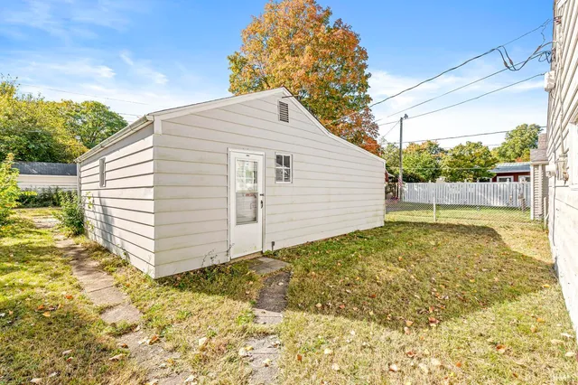 $117,500 | 1516 East Fox Street, South Bend, IN 46613