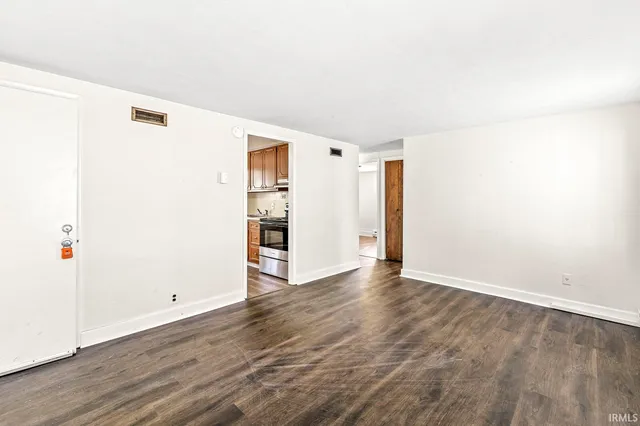 $117,500 | 1516 East Fox Street, South Bend, IN 46613