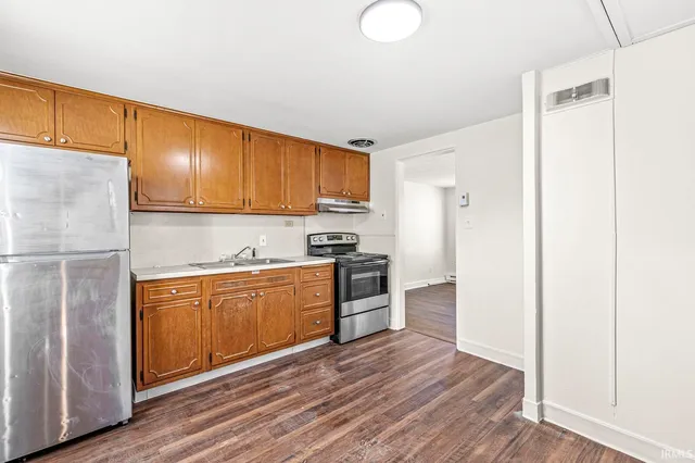 $117,500 | 1516 East Fox Street, South Bend, IN 46613