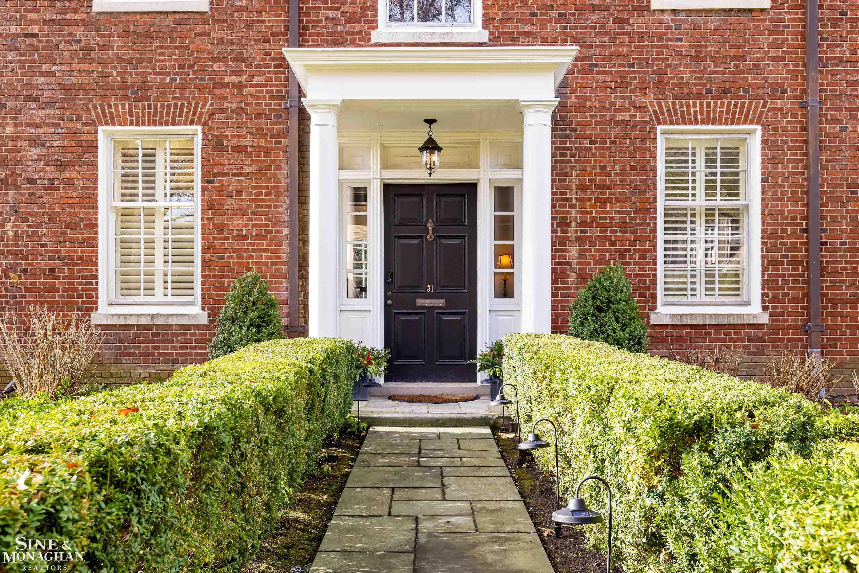 31 Beverly Road Grosse Pointe Farms, MI 48236 - Photo 4 of 97