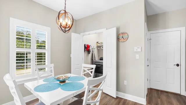 $625,000 | 332 Club House Drive East, Freeport, FL 32439