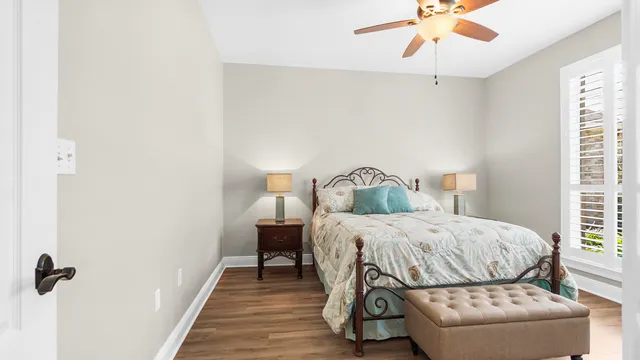 $625,000 | 332 Club House Drive East, Freeport, FL 32439