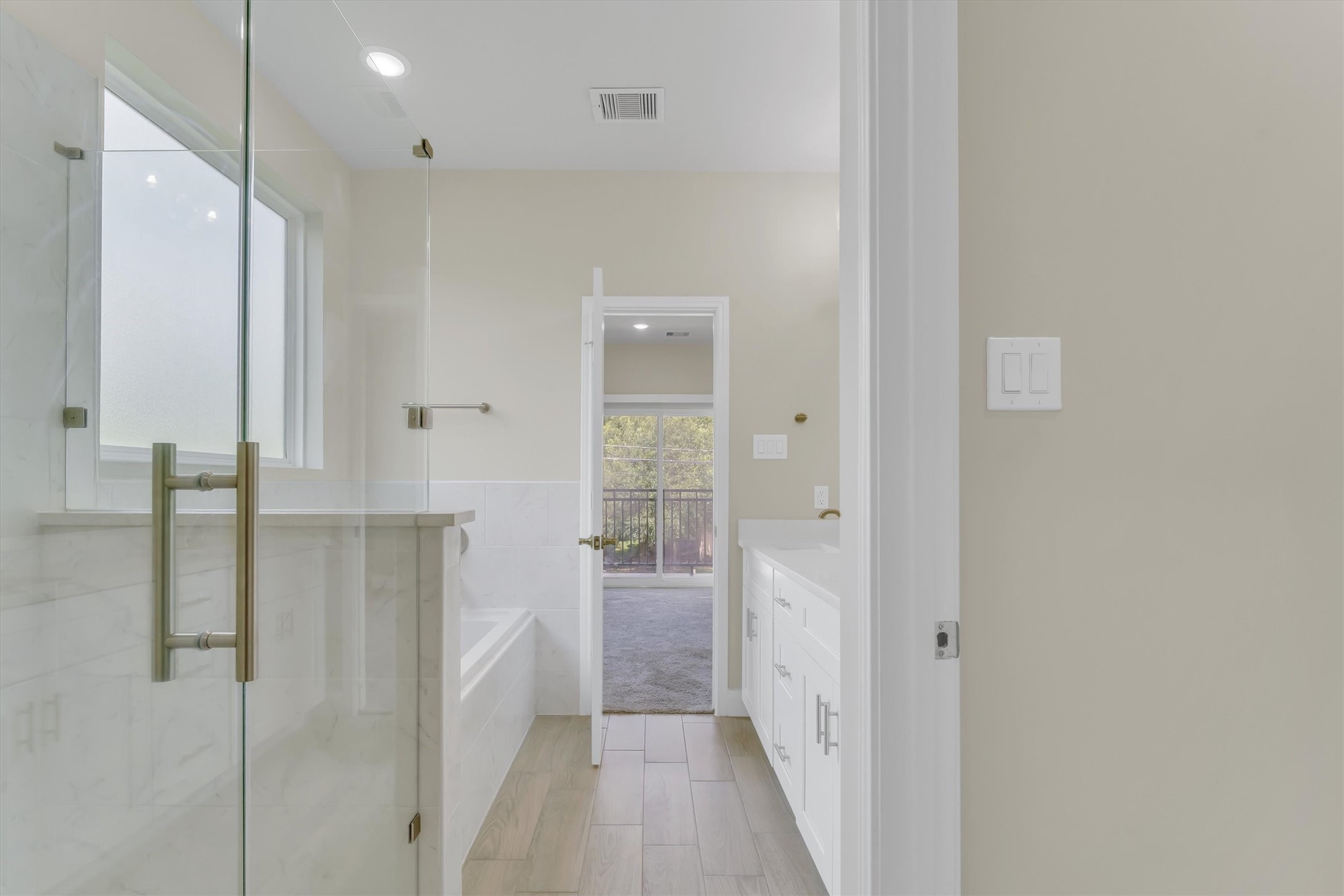8318 Sunnyhill Street Houston, TX 77088 - Photo 28 of 33