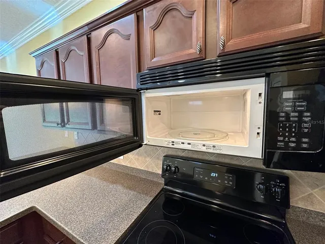 $2,100 | 11801 Essington Street, New Port Richey, FL 34654