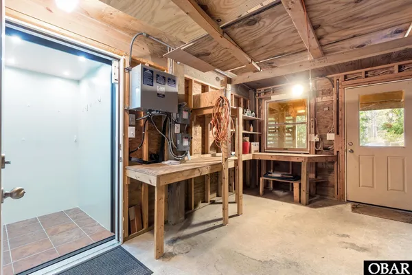 $674,900 | 177 Happy Indian Court, Southern Shores, NC 27949