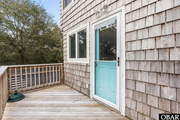 $674,900 | 177 Happy Indian Court, Southern Shores, NC 27949