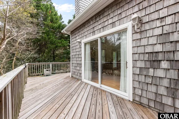 $674,900 | 177 Happy Indian Court, Southern Shores, NC 27949