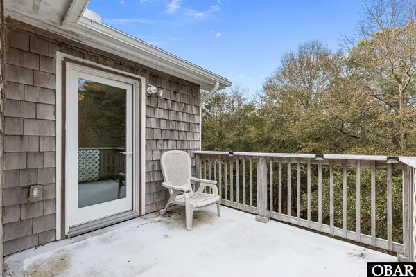 $674,900 | 177 Happy Indian Court, Southern Shores, NC 27949