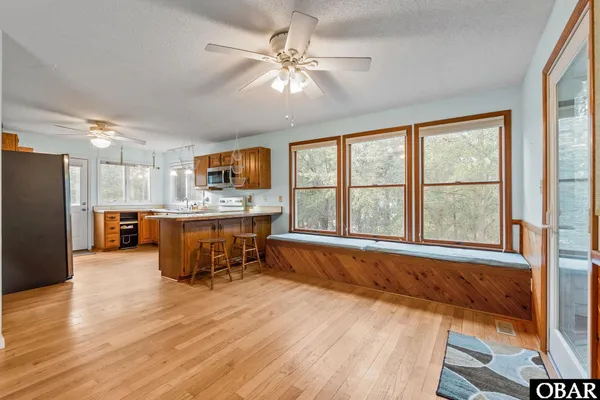 $674,900 | 177 Happy Indian Court, Southern Shores, NC 27949