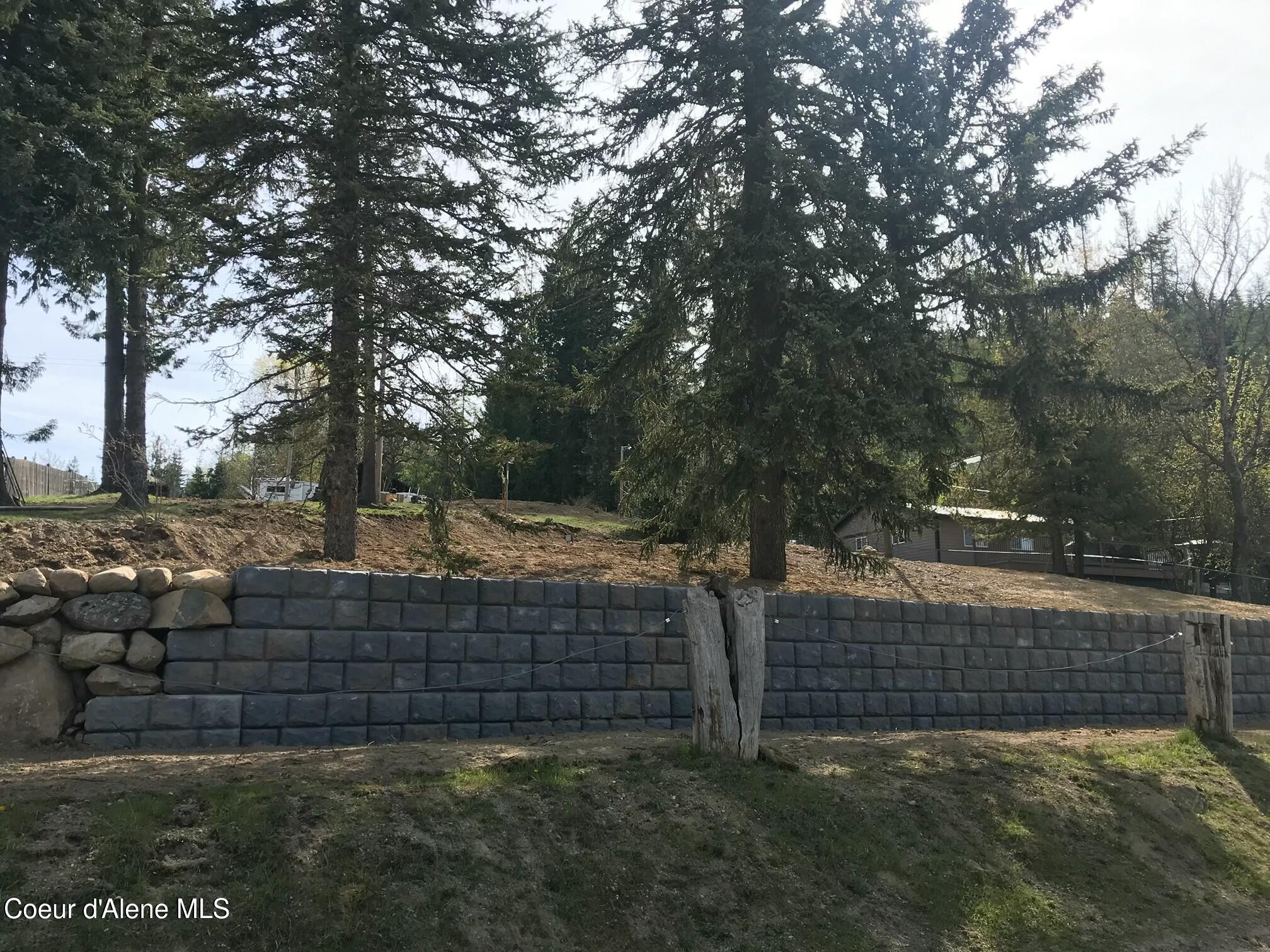 1609 Garfield Bay Road Sagle, ID 83860 - Photo 5 of 9 IMG_5845