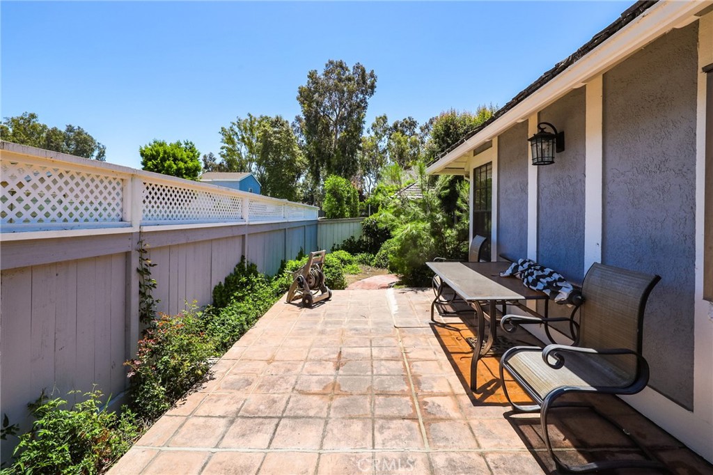 14 Thunder Trail, Unit 28 Irvine, CA 92614 - Photo 31 of 60 More backyard with flowers and plants which are easy to maintain.