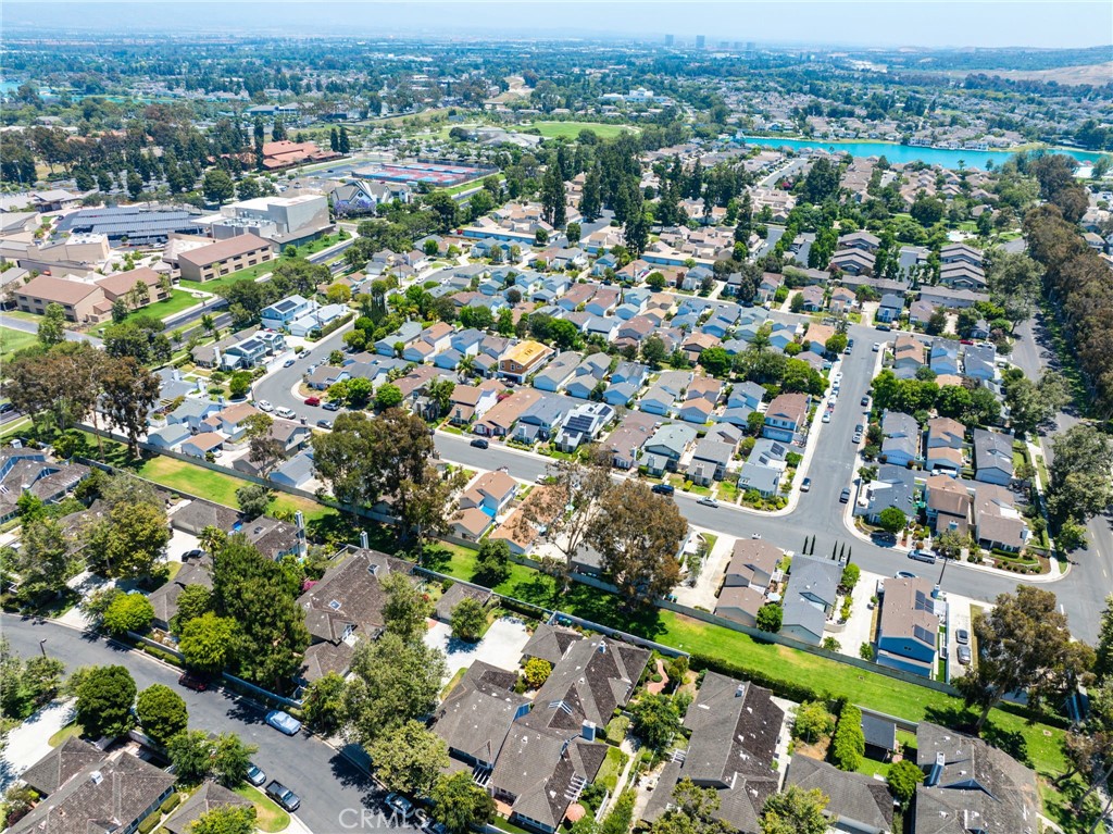 14 Thunder Trail, Unit 28 Irvine, CA 92614 - Photo 37 of 60 an aerial view of a city with lots of residential buildings