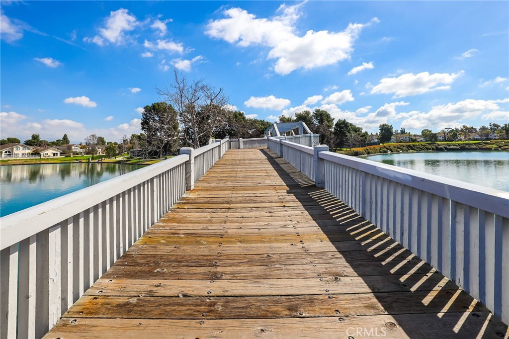 14 Thunder Trail, Unit 28 Irvine, CA 92614 - Photo 45 of 60 The wooden bridge on the South Lake.