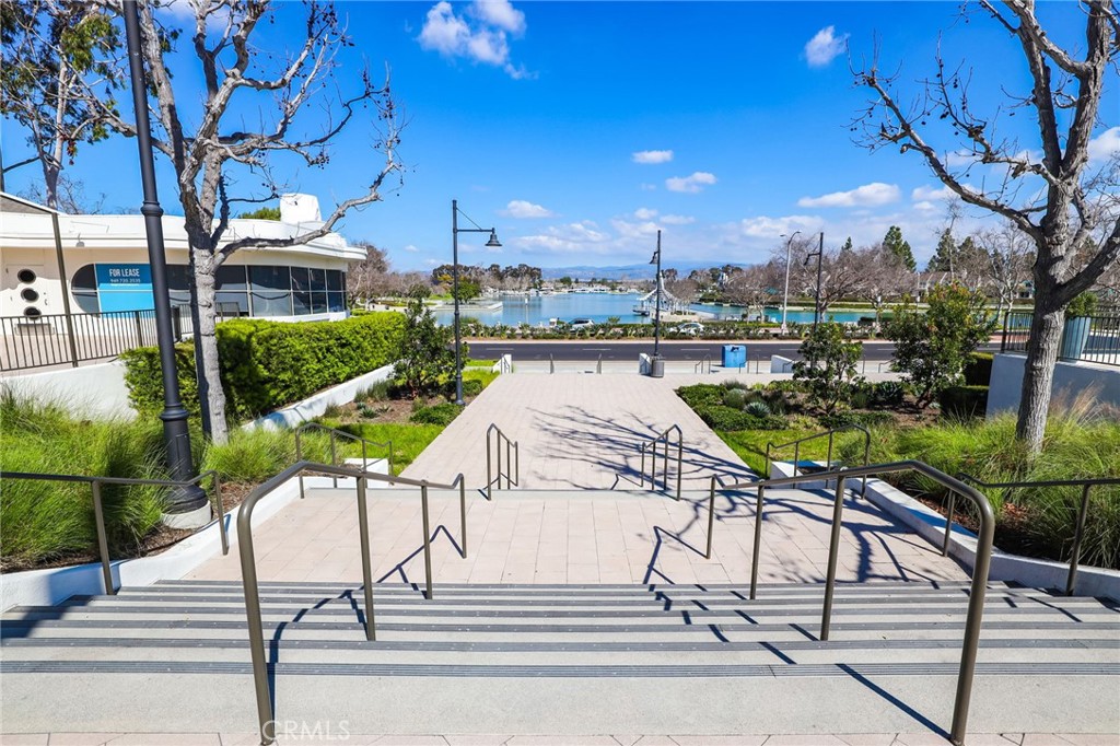 14 Thunder Trail, Unit 28 Irvine, CA 92614 - Photo 54 of 60 View of the North Lake from Woodbridge Shopping Center.