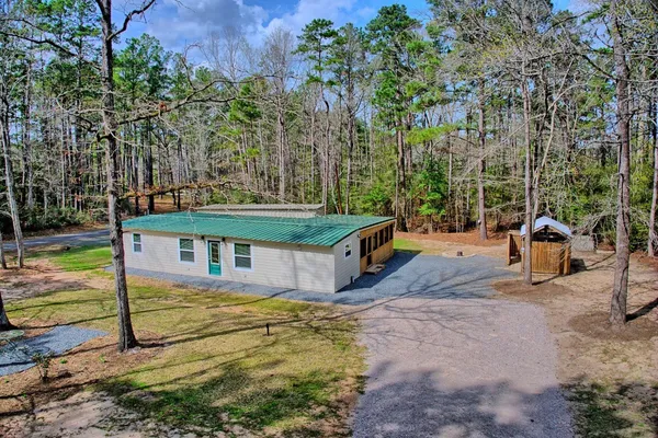 $229,000 | 142 Apple Drive, Burkeville, TX 75932