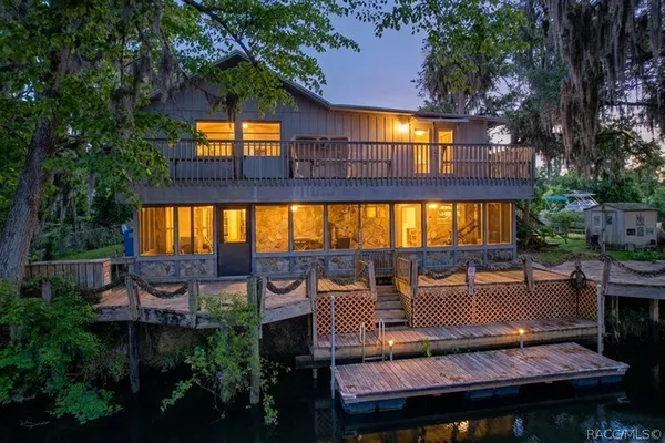 $489,000 | 11590 North Kayak Point, Inglis, FL 34449