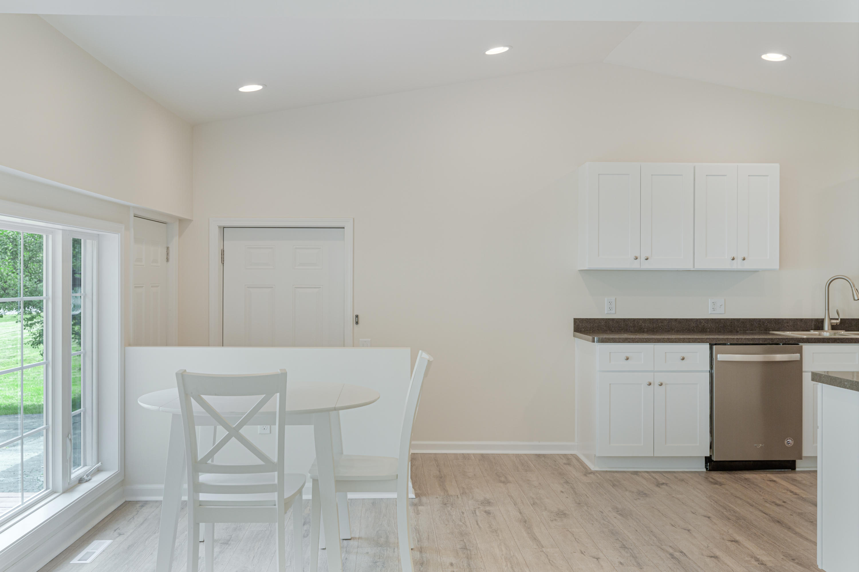 2205 Kenilworth Road Jackson, MI 49203 - Photo 14 of 49 14