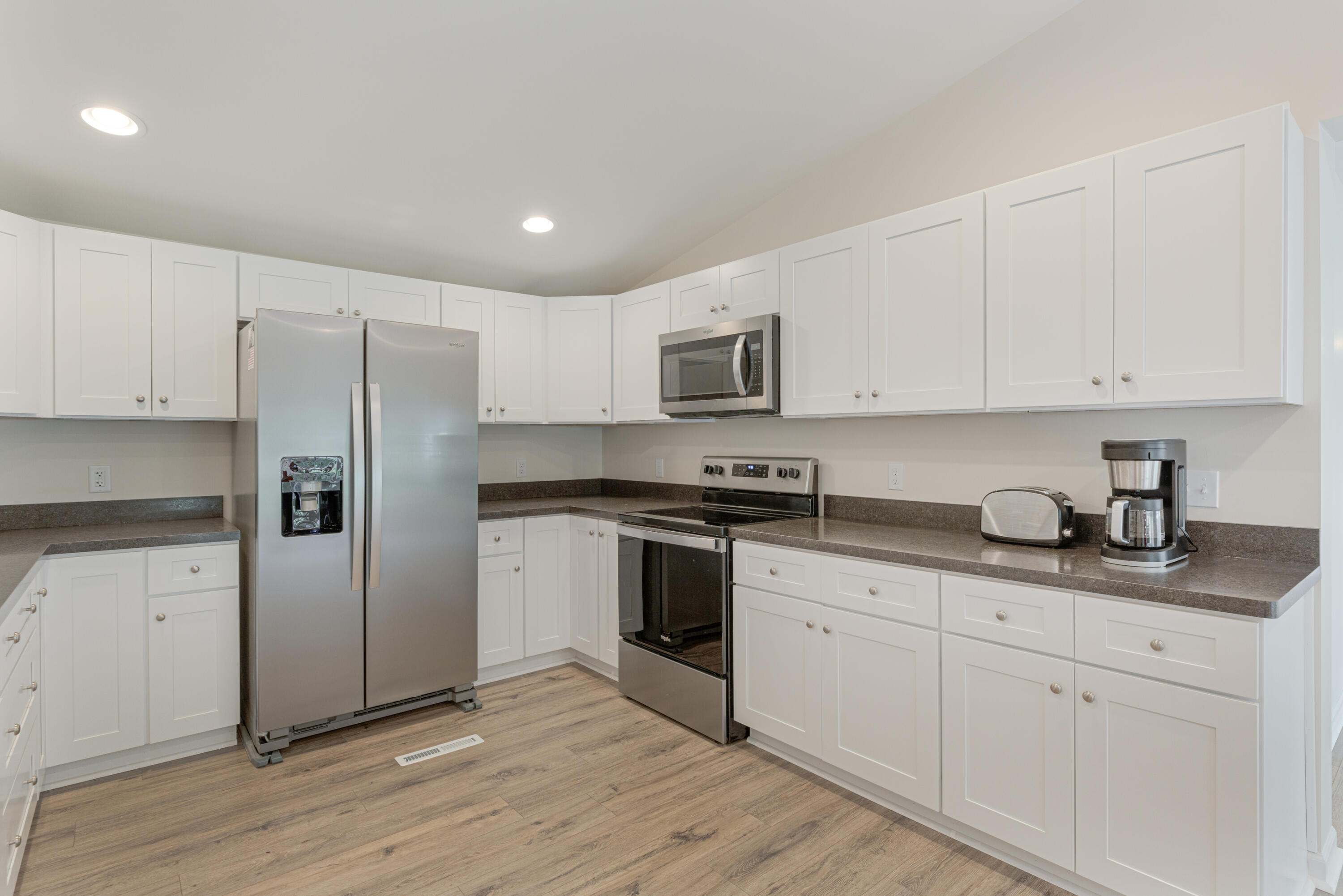 2205 Kenilworth Road Jackson, MI 49203 - Photo 18 of 49 18
