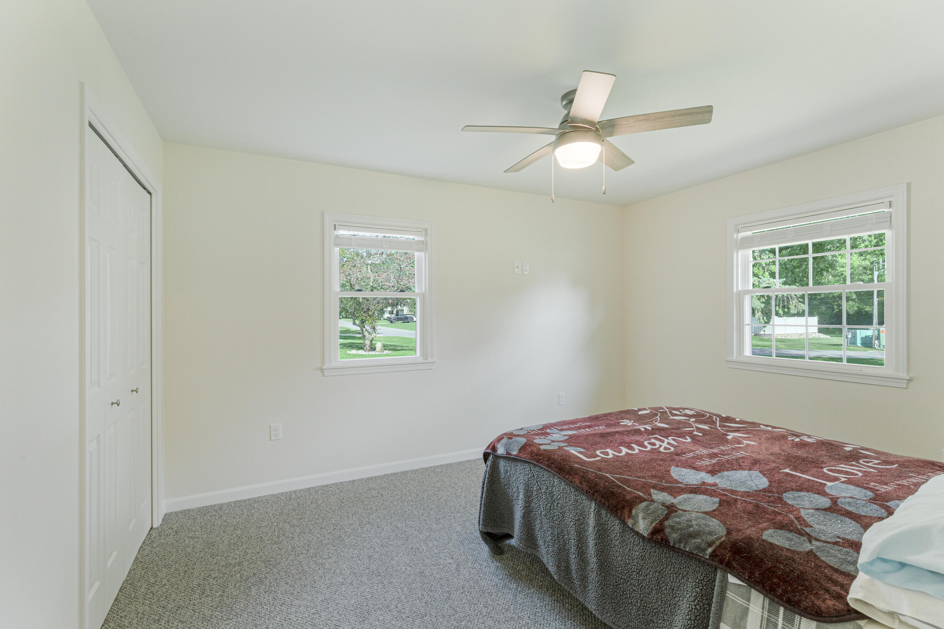 2205 Kenilworth Road Jackson, MI 49203 - Photo 24 of 49 27