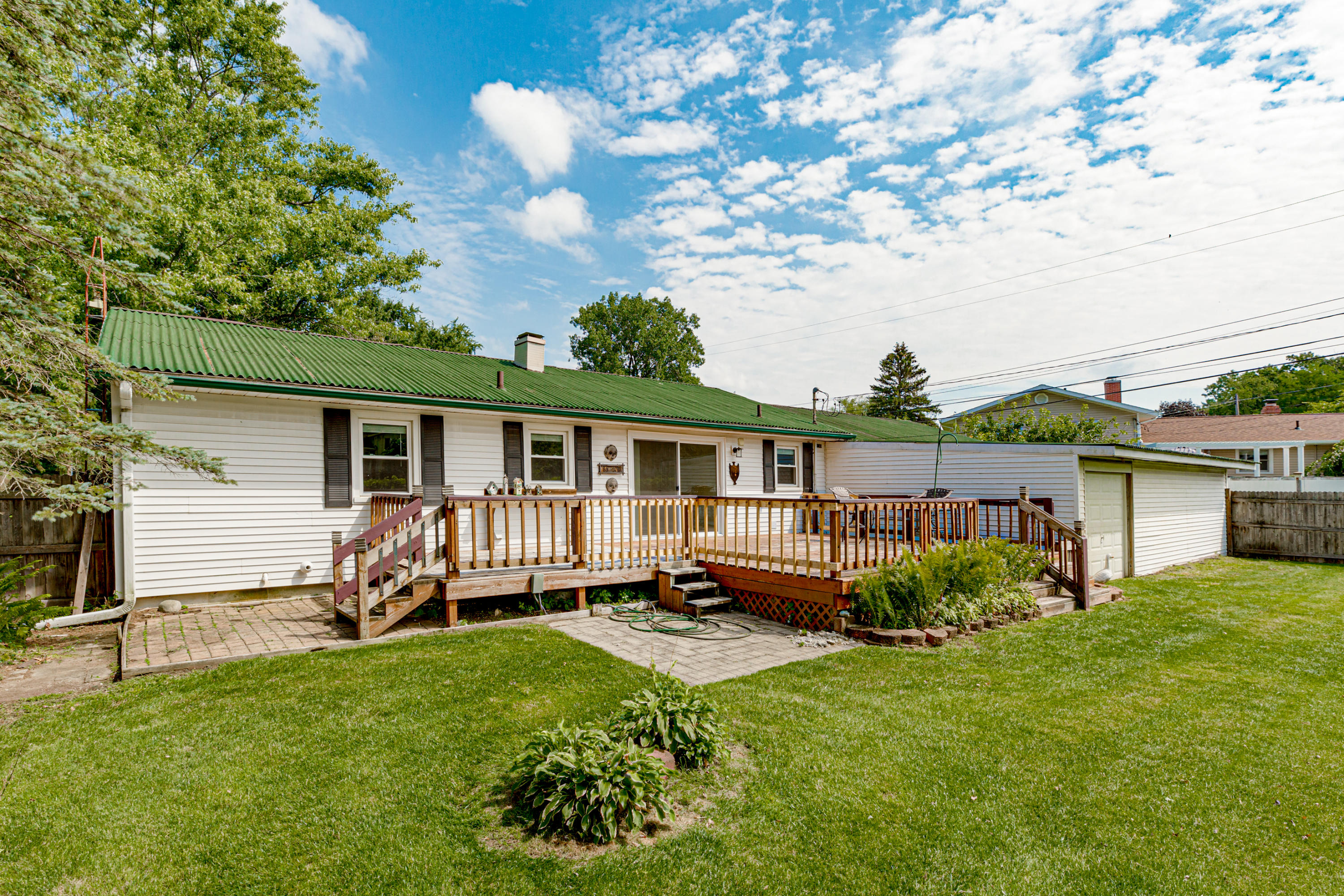 2205 Kenilworth Road Jackson, MI 49203 - Photo 39 of 49 45