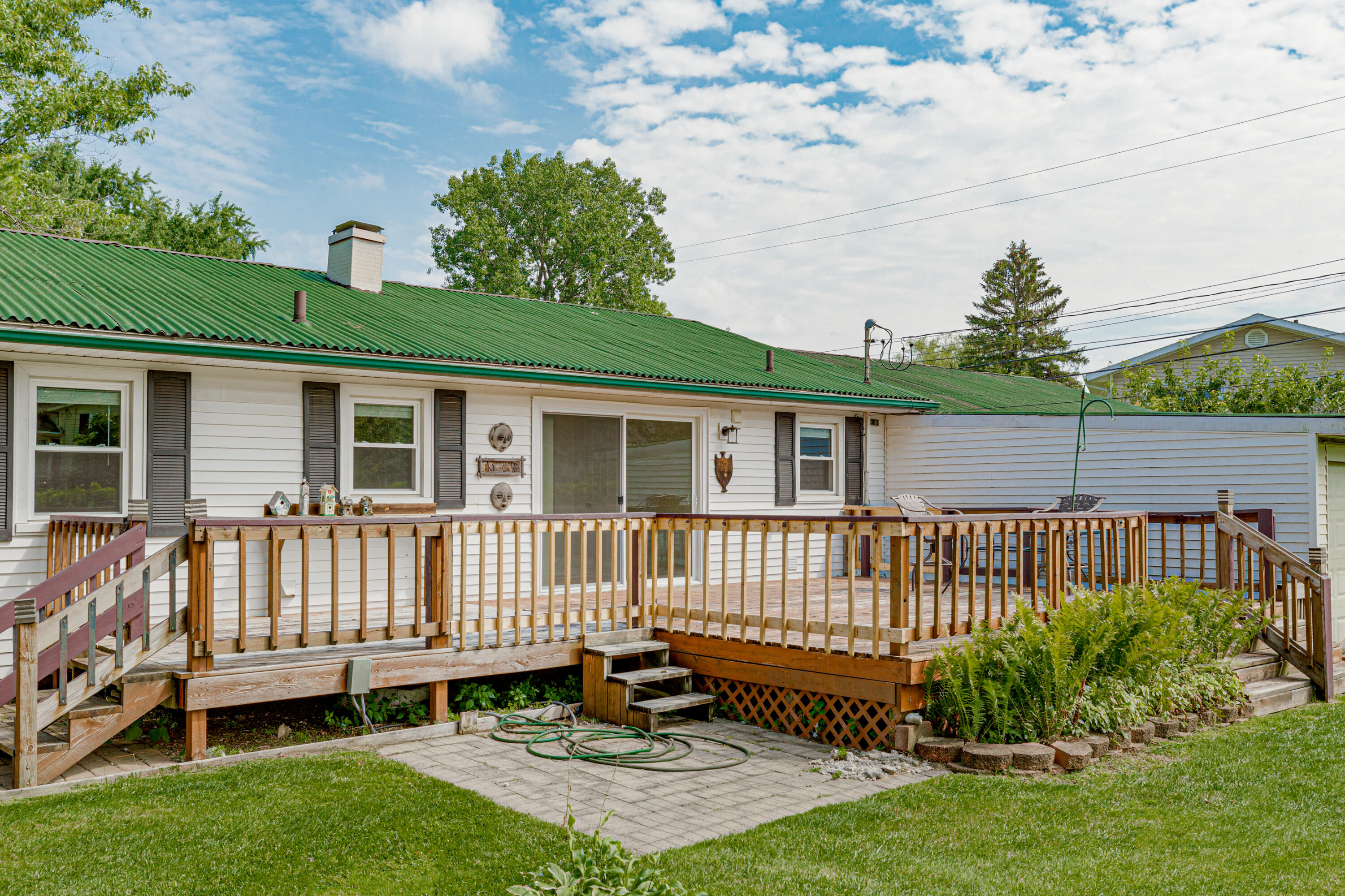 2205 Kenilworth Road Jackson, MI 49203 - Photo 40 of 49 46