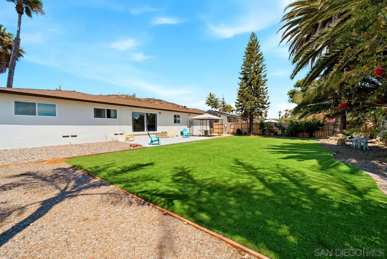 817 Arboleda Road El Cajon, CA 92021 - Photo 25 of 34