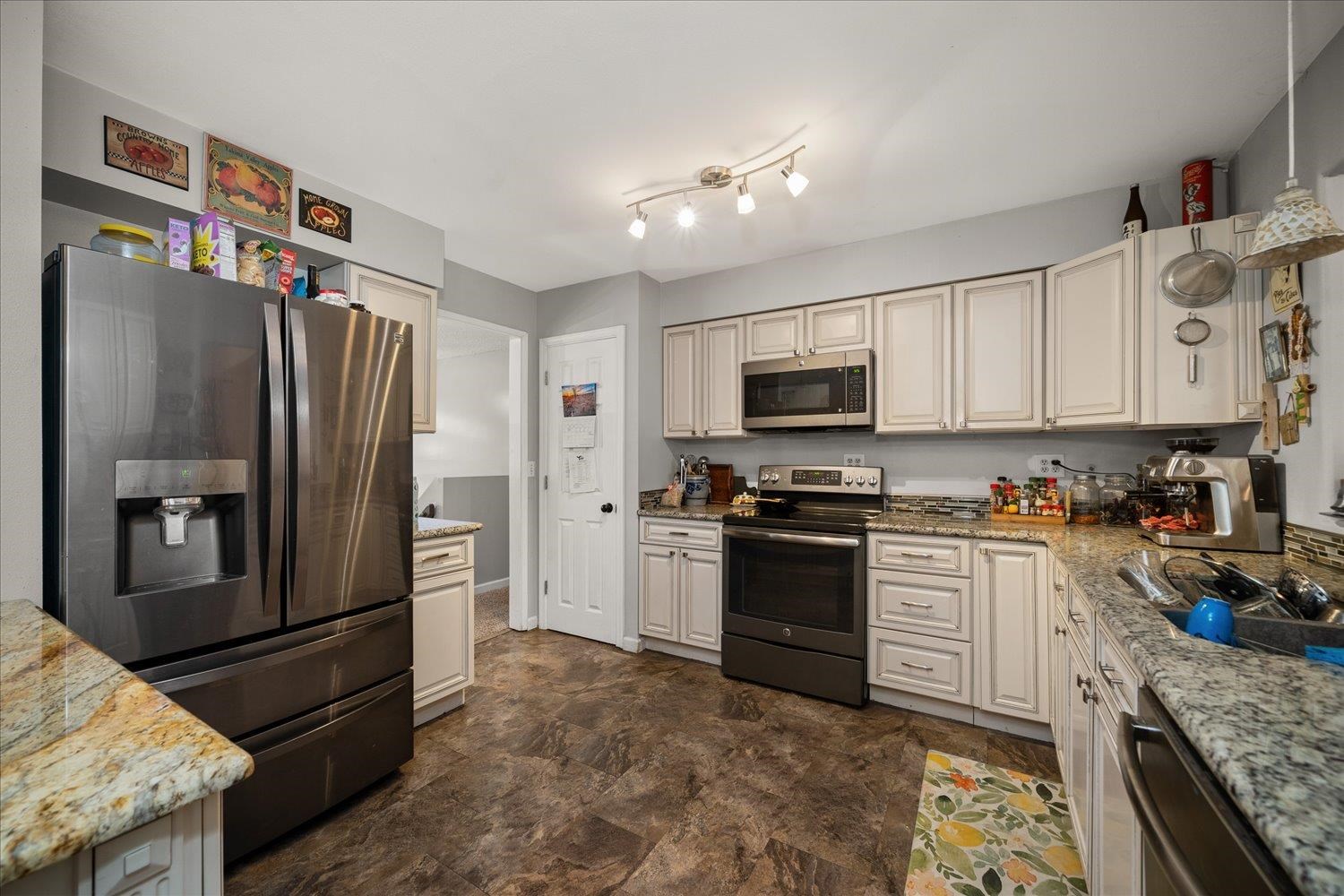 9206 North Brooks Road Spokane, WA 99224 - Photo 10 of 50