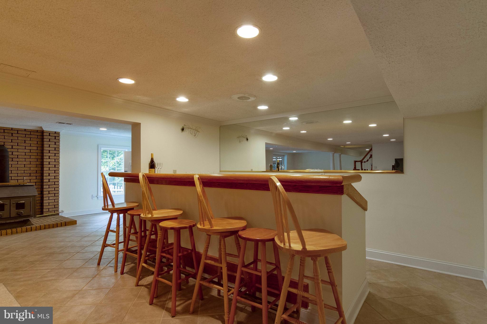 18348 Sharon Road Triangle, VA 22172 - Photo 24 of 30 Bar w/sink on lower level