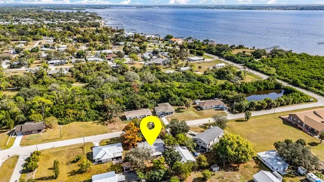 $265,000 | 216 Deleon Drive, Punta Gorda, FL 33980
