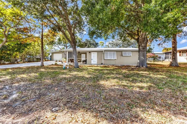$265,000 | 216 Deleon Drive, Punta Gorda, FL 33980