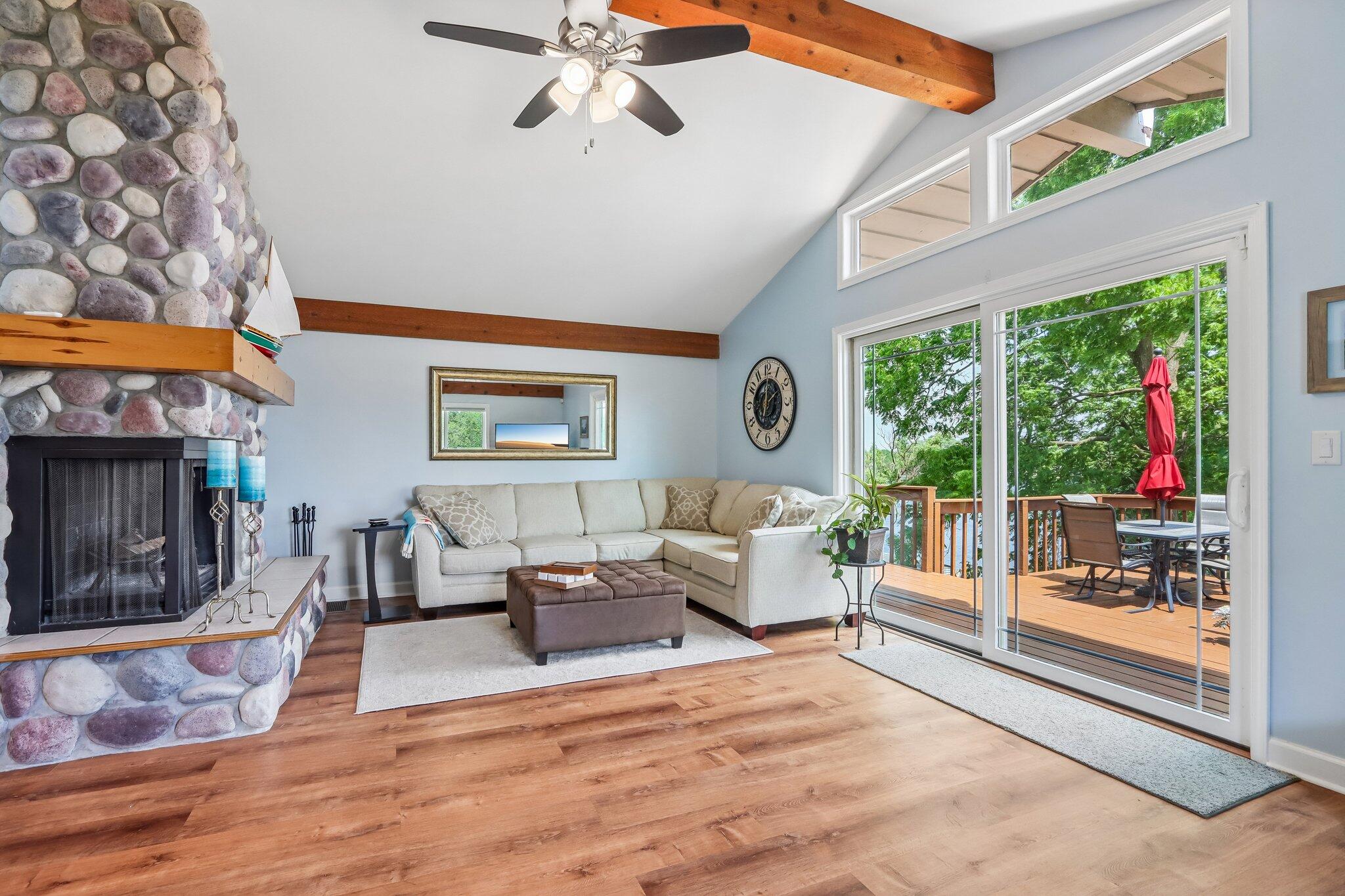 131 Riverside Drive Waterford, WI 53185 - Photo 11 of 55 LIVING ROOM / PATIO LEADING TO DECK