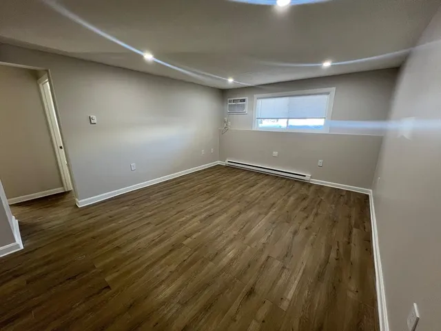 $1,850 | 328 Greenwood Street, Unit C 1, Worcester, MA 01607