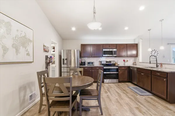 $318,000 | 2744 Sycamore River Drive, Fowlerville, MI 48836