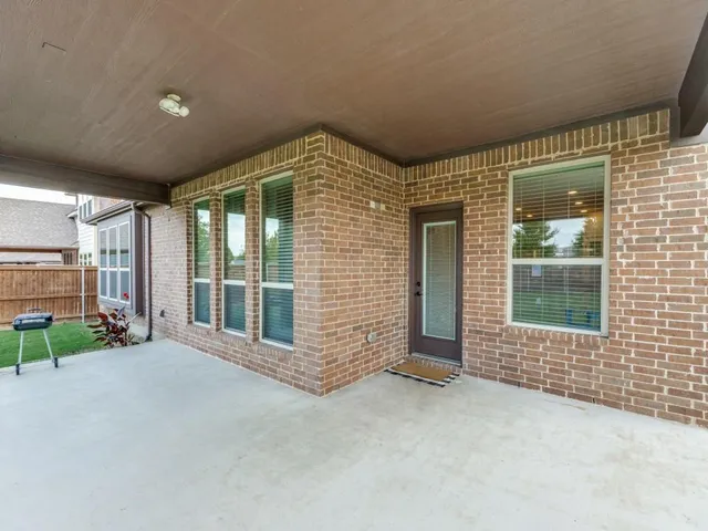 $560,000 | 1605 Barnard Lane, Aubrey, TX 76227