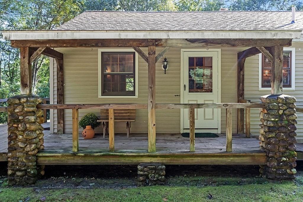4 Old Gardner Road Westminster, MA 01473 - Photo 3 of 42 Gallery Image 3