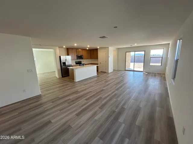 $1,800 | 24367 West Jessica Lane, Buckeye, AZ 85326