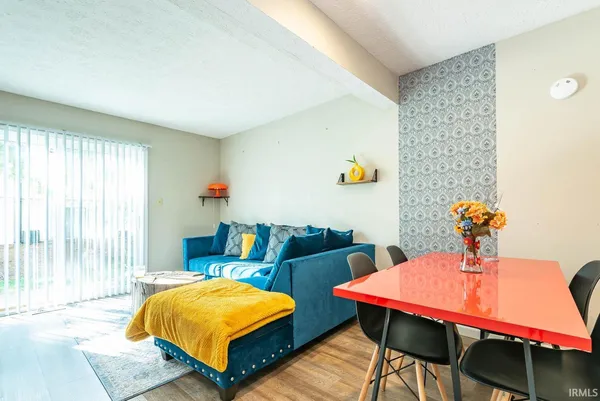 $1,200 | 2457 South Burberry Lane, Bloomington, IN 47401