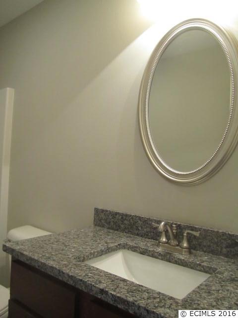 6105 Amber Ridge Drive Dubuque, IA 52002 - Photo 12 of 20 Gallery Image 12