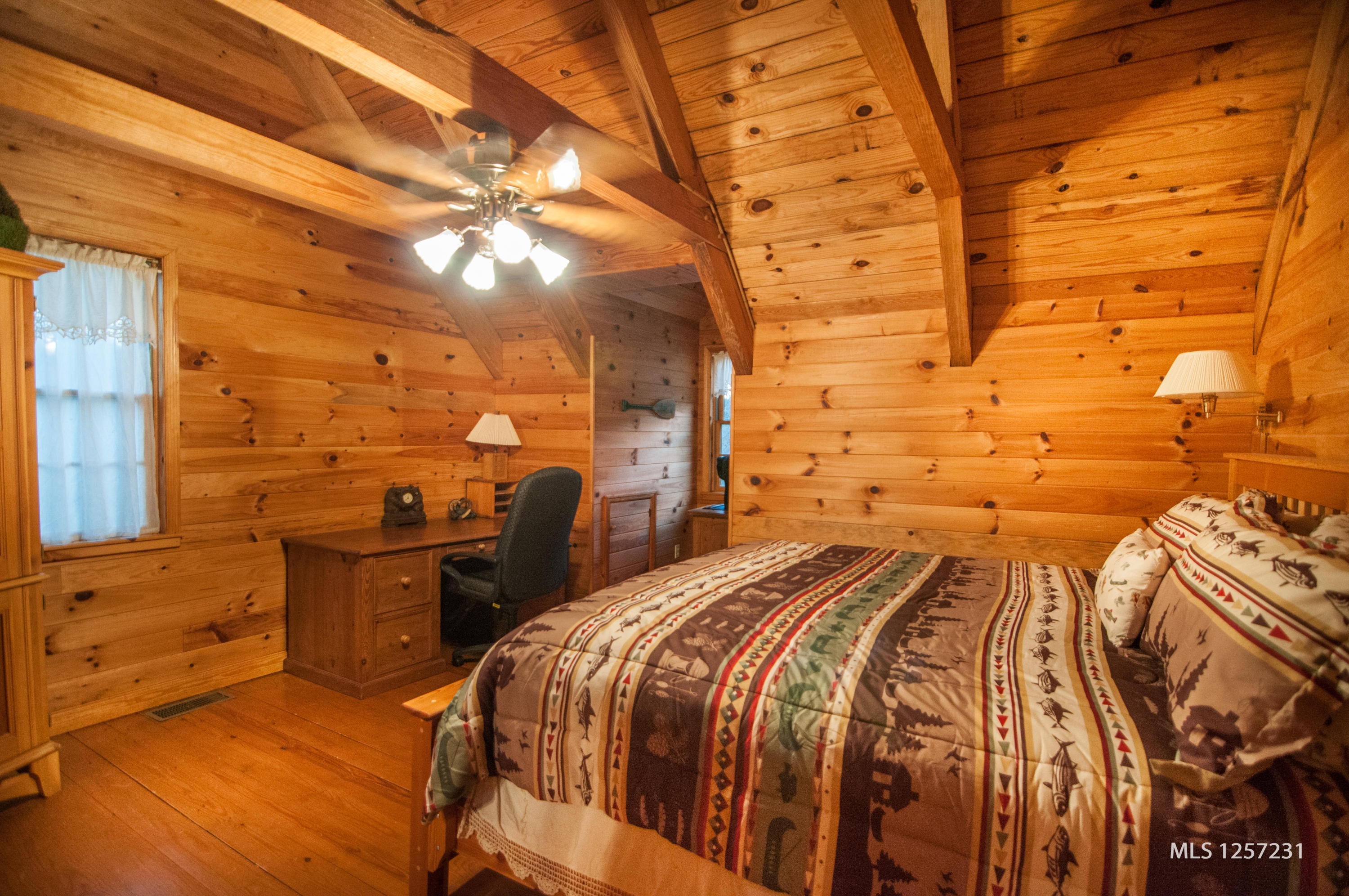 442 Johnson Cove Road Copperhill, TN 37317 - Photo 21 of 42 Master Suite