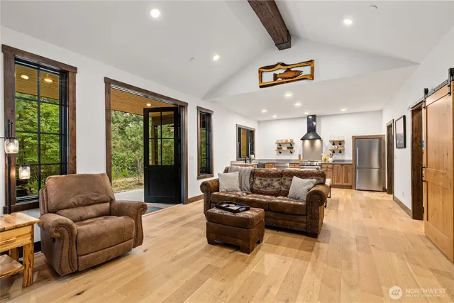 $1,299,000 | 140 Big Rock Lane, Cle Elum, WA 98922