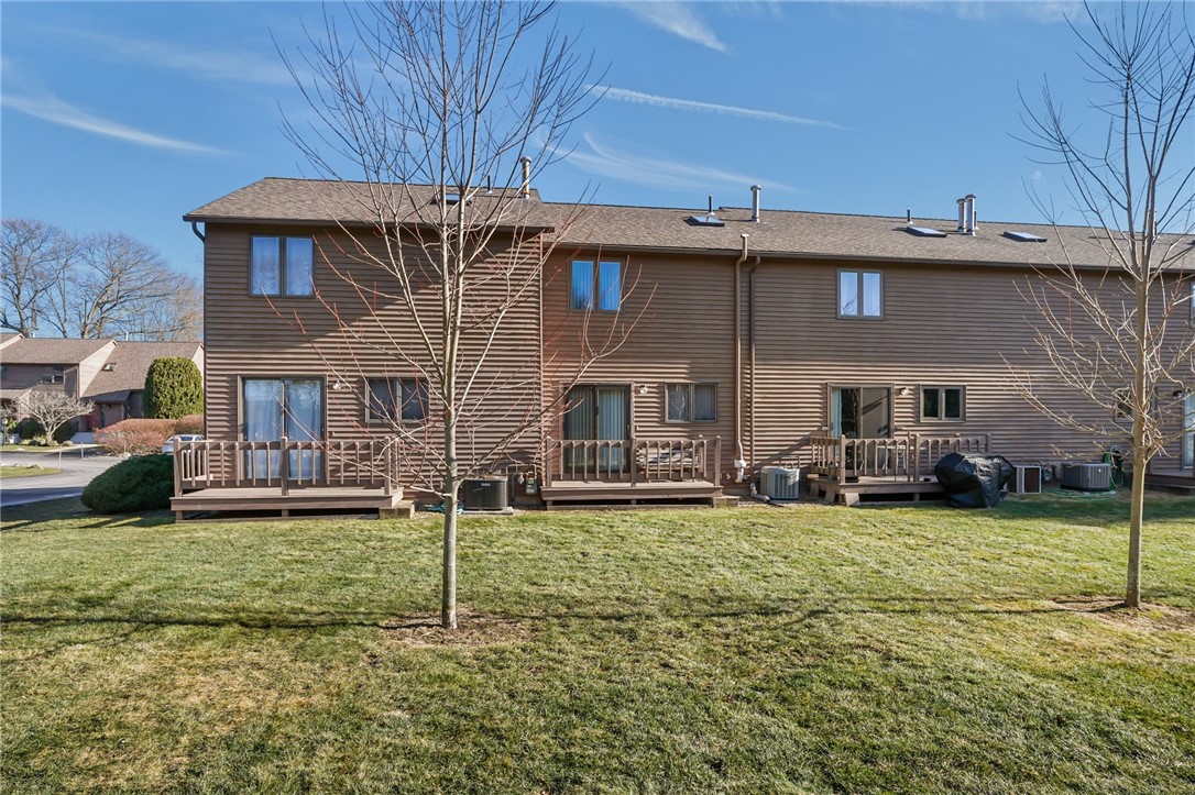 244 Mayfield Avenue, Unit F Cranston, RI 02920 - Photo 33 of 33