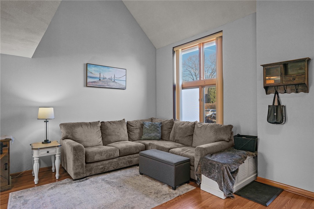 244 Mayfield Avenue, Unit F Cranston, RI 02920 - Photo 8 of 33