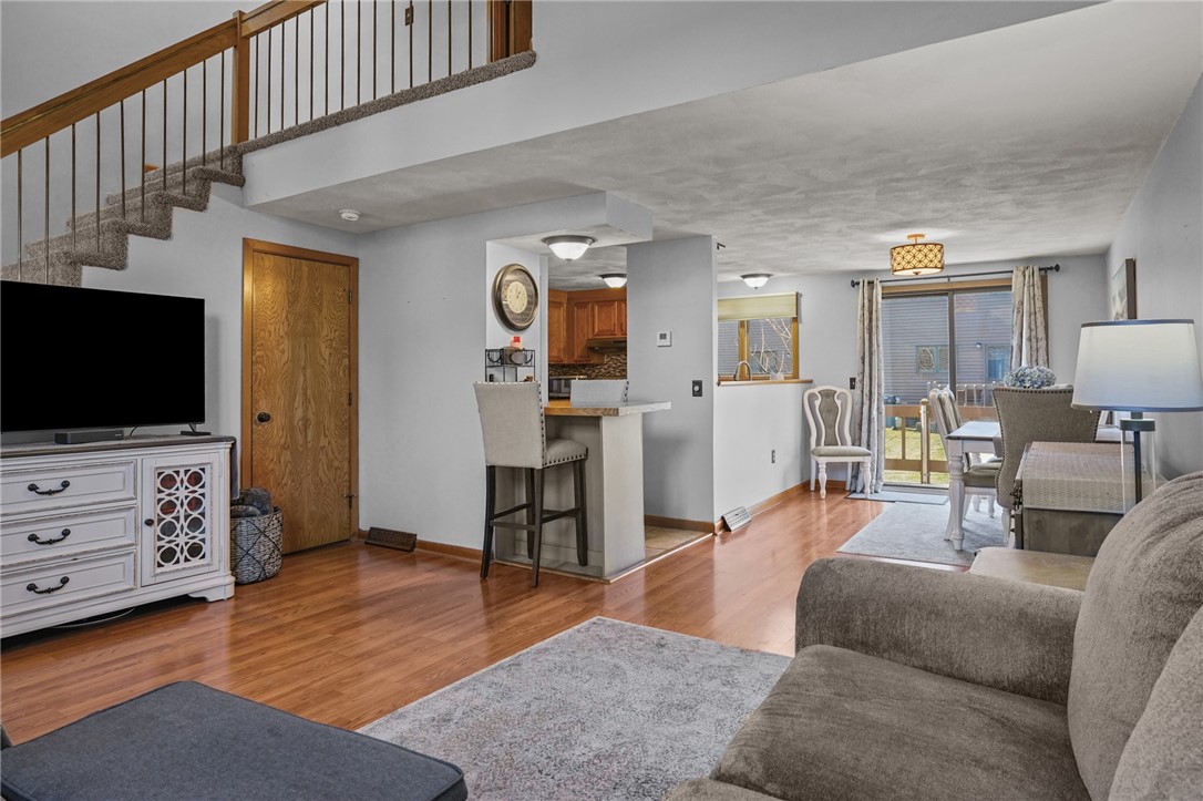 244 Mayfield Avenue, Unit F Cranston, RI 02920 - Photo 9 of 33